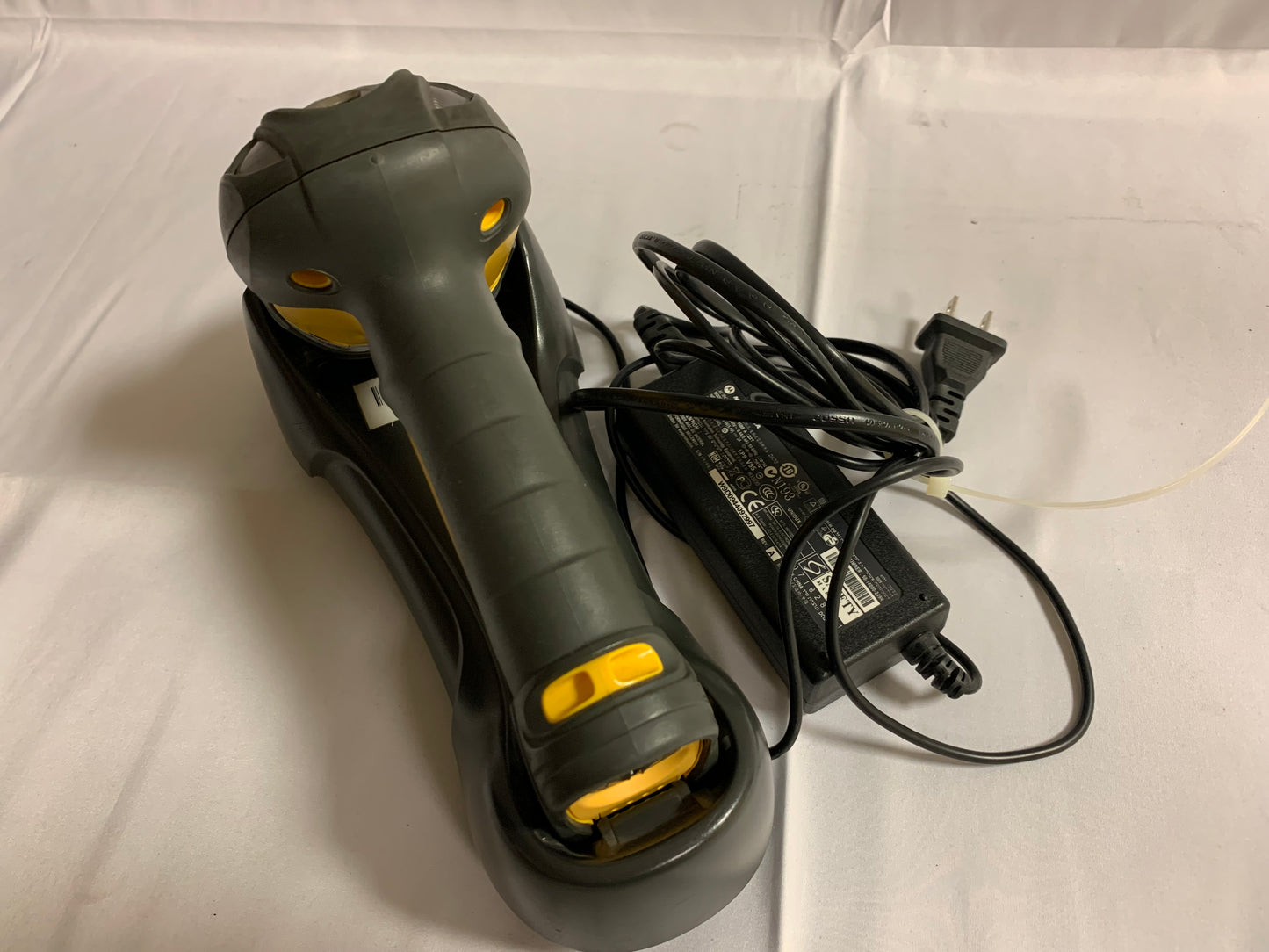 LS3578 Scanner and cradle Kit (Refurbished)